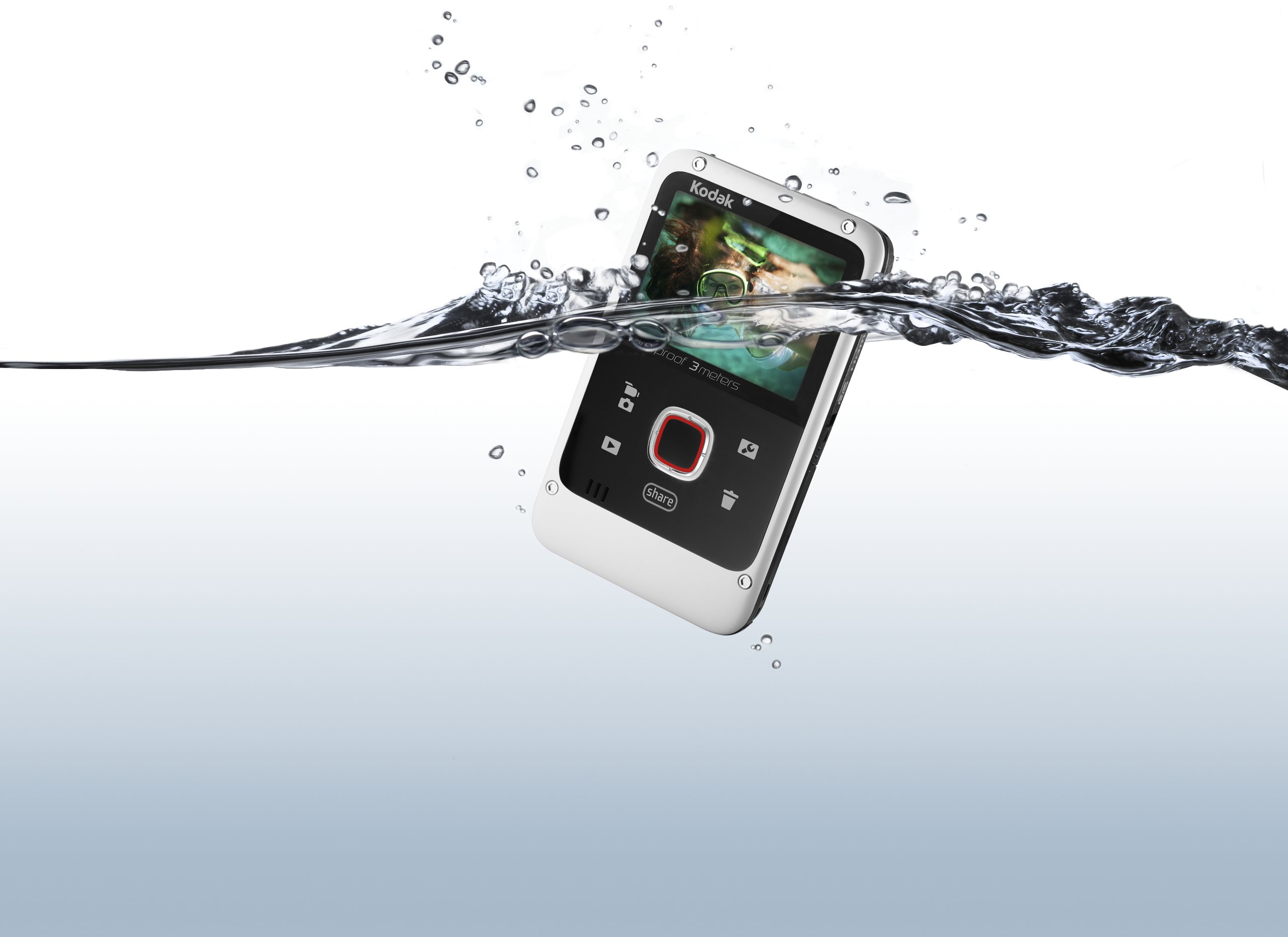 Amazon.com: Kodak PlayFull Waterproof Video Camera : Electrónica